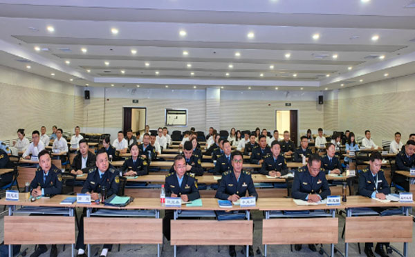 省应急管理厅举办全省应急管理综合行政执法暨危化品安全监管人员能力提升培训班.jpg