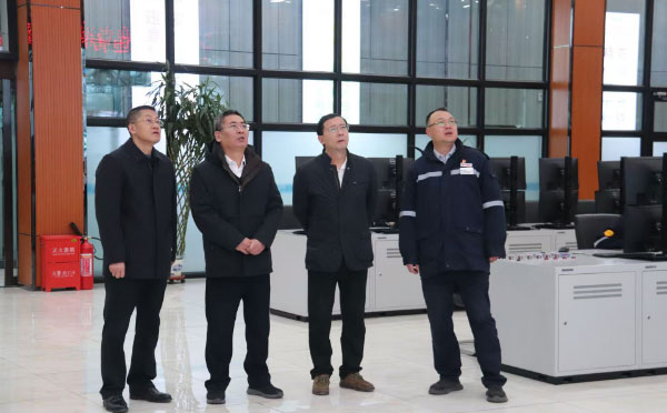 数字化赋能危化监管-精准化推进安全生产——省应急管理厅开展危险化学品重大危险源企业双重预防机制数字化应用示范观摩活动.jpg
