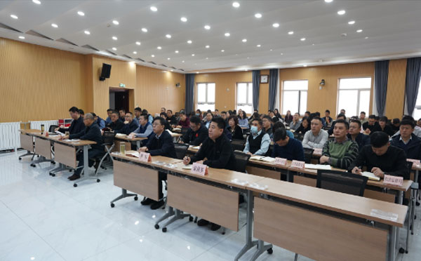 省应急管理厅举办“青海应急管理大讲堂”目标责任考核专题讲座.jpg