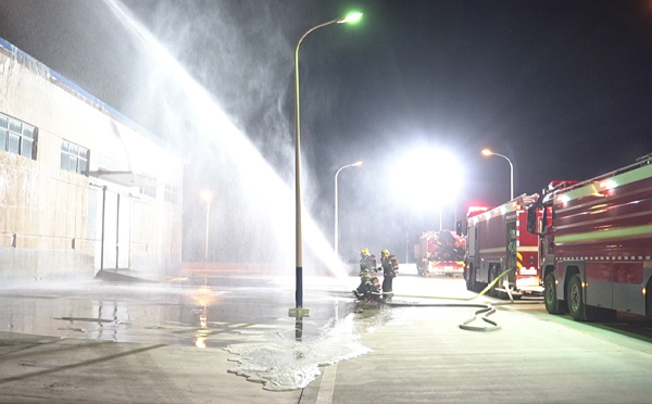 以“演”筑防 以“练”备战 ——格尔木中央级救灾物资储备库管理中心组织开展 2025年度综合应急演练.jpg